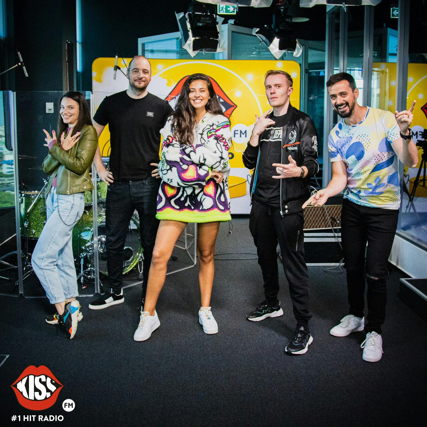 Foarte bună dimineața cu Andrei, Ionuț și Ana (podcast vechi)