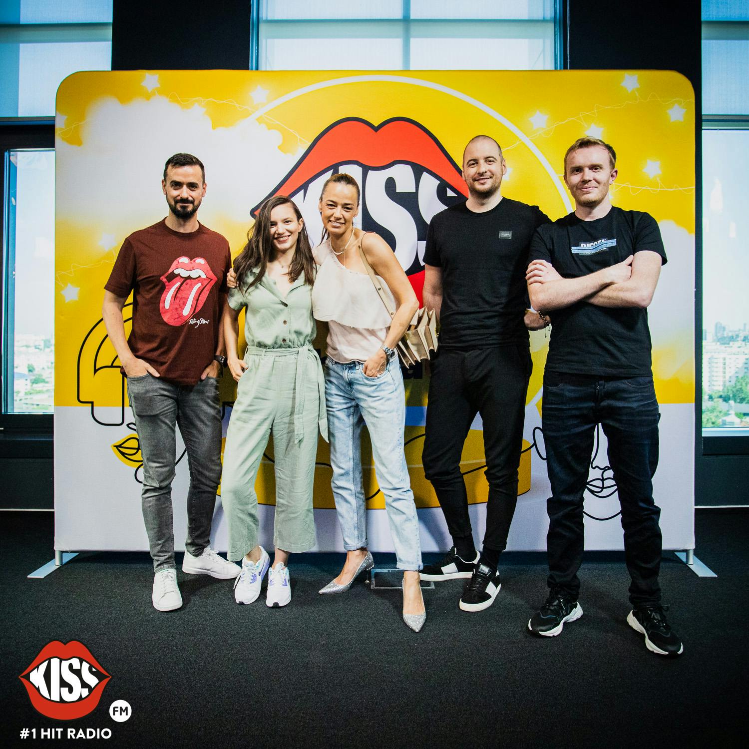Foarte bună dimineața cu Andrei, Ionuț și Ana (podcast vechi)
